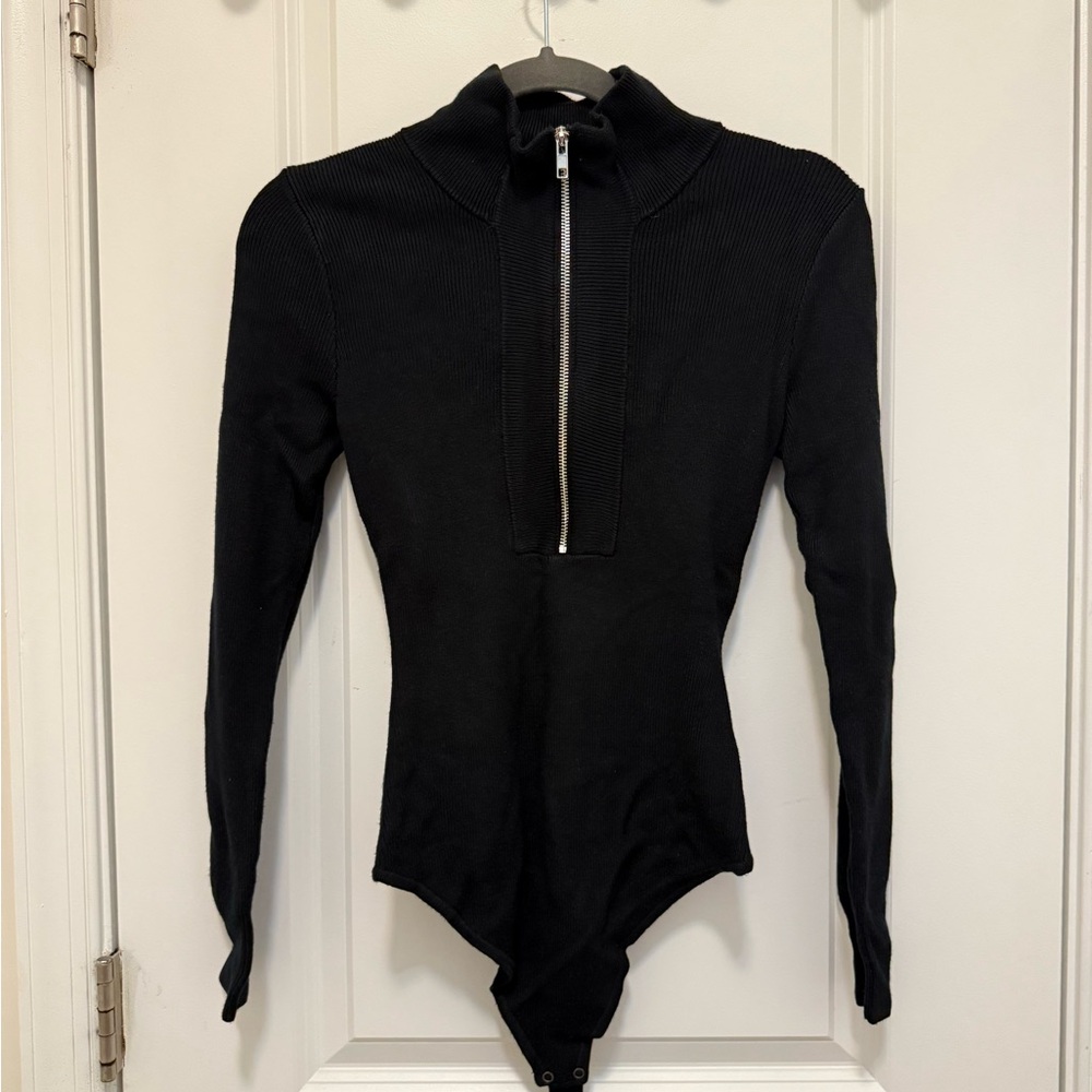 Abercrombie & Fitch Black Knitted Zip Bodysuit Size Small